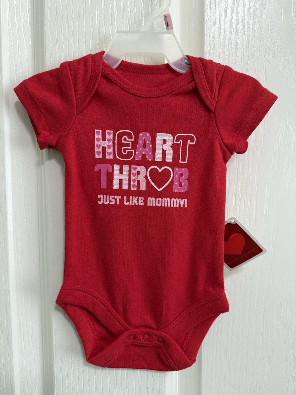Infant Heart Throb Just Like Mommy Bodysuit NWT size Newborn